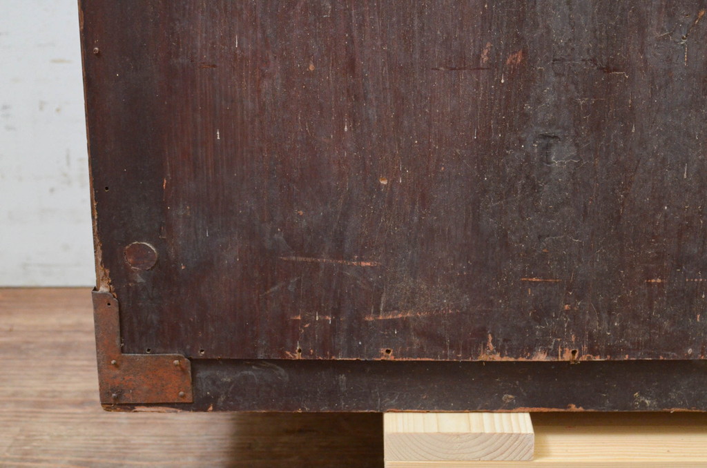 和製アンティーク　前面欅(ケヤキ)材　味わい深い佇まいが魅力の二本松箪笥(重ね箪笥、時代箪笥、和タンス、衣装たんす、整理タンス、収納タンス、引き出し)(R-069381)