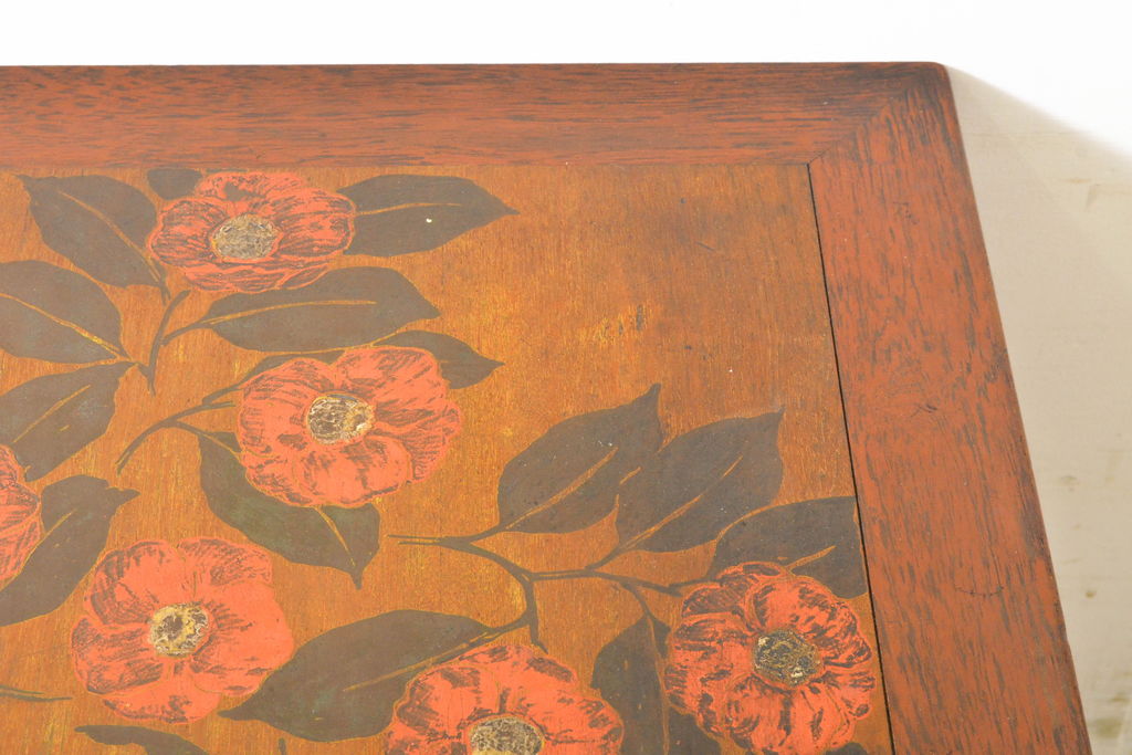 和製ビンテージ　彫刻家　山根八春(やまねやつはる、はっしゅん)　椿の図柄が華やかな空間を演出してくれるローテーブル(センターテーブル、リビングテーブル、サイドテーブル、コーヒーテーブル、カフェテーブル、ヴィンテージ)(R-062420)