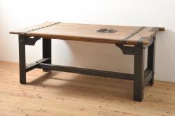 レトロ家具　昭和レトロ　シンプルで小ぶりな丸テーブル(カフェテーブル、コーヒーテーブル、サイドテーブル、センターテーブル)