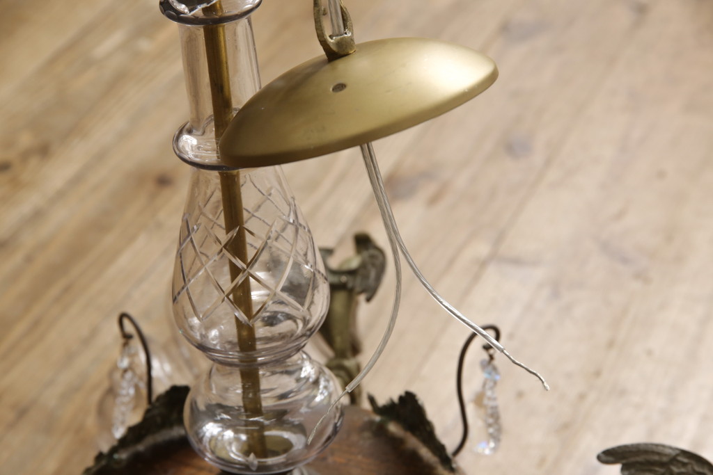 ヴィンテージ照明　アメリカビンテージ　クラシカルな空間を演出する真鍮製のシャンデリア(天井照明、吊り下げ照明)(R-058387)