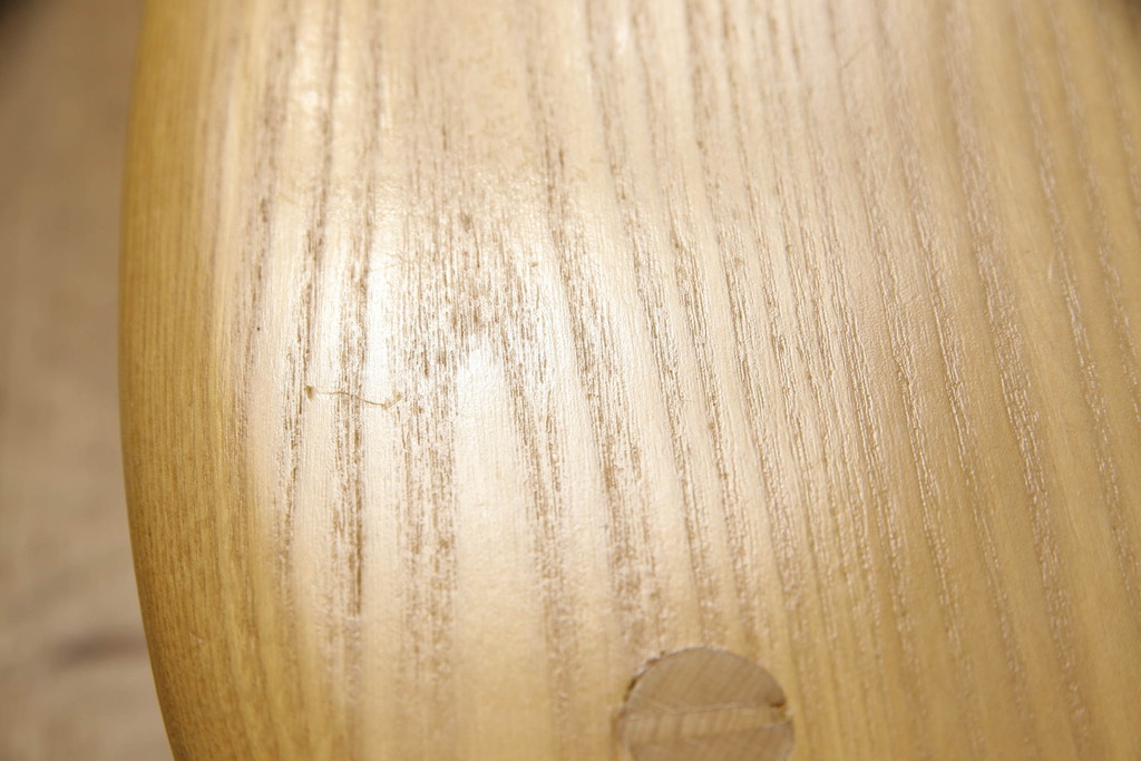 中古　美品!!　MARGARET HOWELL(マーガレットハウエル)×ERCOL(アーコール)　温かみのある木肌と曲線が特徴的なぺブルネストテーブル(トリオ、サイドテーブル、カフェテーブル、コーヒーテーブル、ローテーブル、北欧)(R-068249)