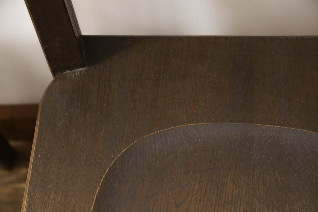 中古　美品　永田良介商店　神戸洋家具　落ち着きのあるシックな佇まいが魅力のラダー型ダイニングチェア2脚セット(食堂椅子、ラダーバックチェア、ワークチェア、板座チェア、イス)(R-069990)