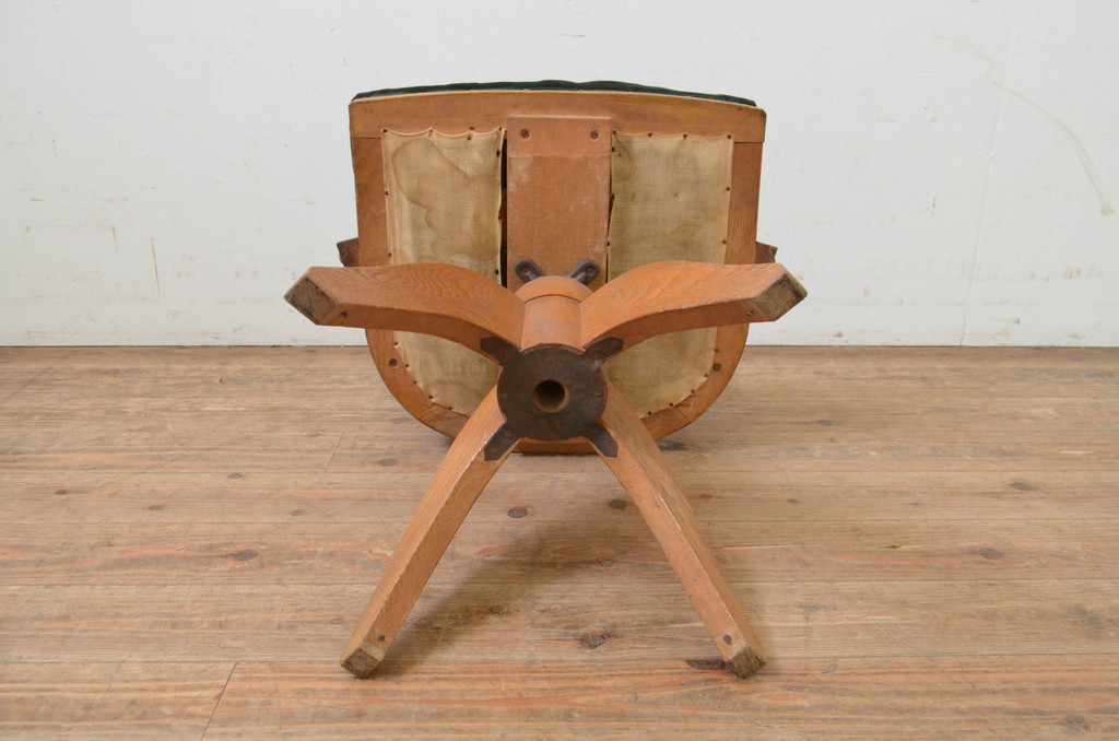 和製アンティーク　楢(ナラ)材　木の温もり感じるおしゃれなデザインの回転イス(回転椅子、イス、ドクターチェア、アームチェア、オフィスチェア、デスクチェア)(R-069134)