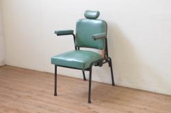 中古　ビンテージキツツキ　飛騨産業　WINDSORシリーズ　温もり溢れるくつろぎの空間におすすめなオーク材製のロッキングチェア(アームチェア、椅子)(R-047791)