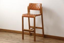 和製アンティーク　ナラ材　落ち着いた色合いと曲げ木のデザインが美しいアームチェア(ダイニングチェア、椅子、イス)(R-068796)
