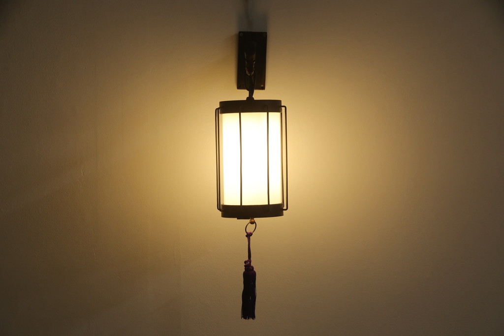 アンティーク照明　和製アンティーク　シャビーな風合いがおしゃれな壁掛け照明(ウォールランプ、壁付け照明)(R-069199)