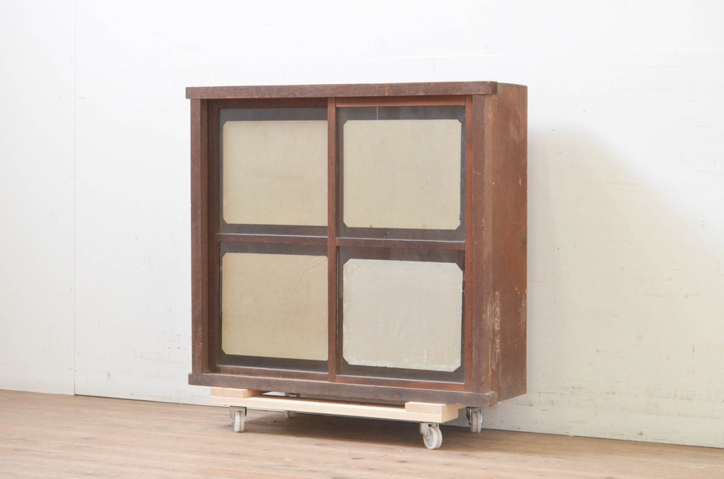 和製アンティーク 古い木味の小さな戸棚(サイドボード、収納棚、食器棚
