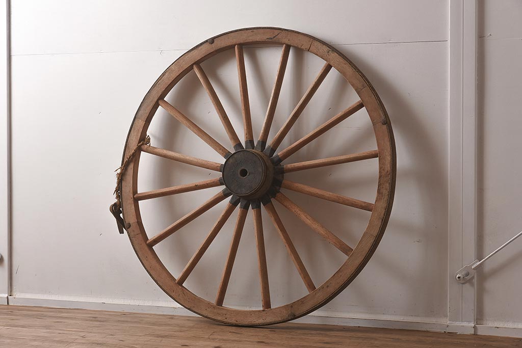 ジャンク品 和製アンティーク雑貨 大正期 古い木製車輪(ディスプレイ雑貨)(R-040407) ラフジュ工房