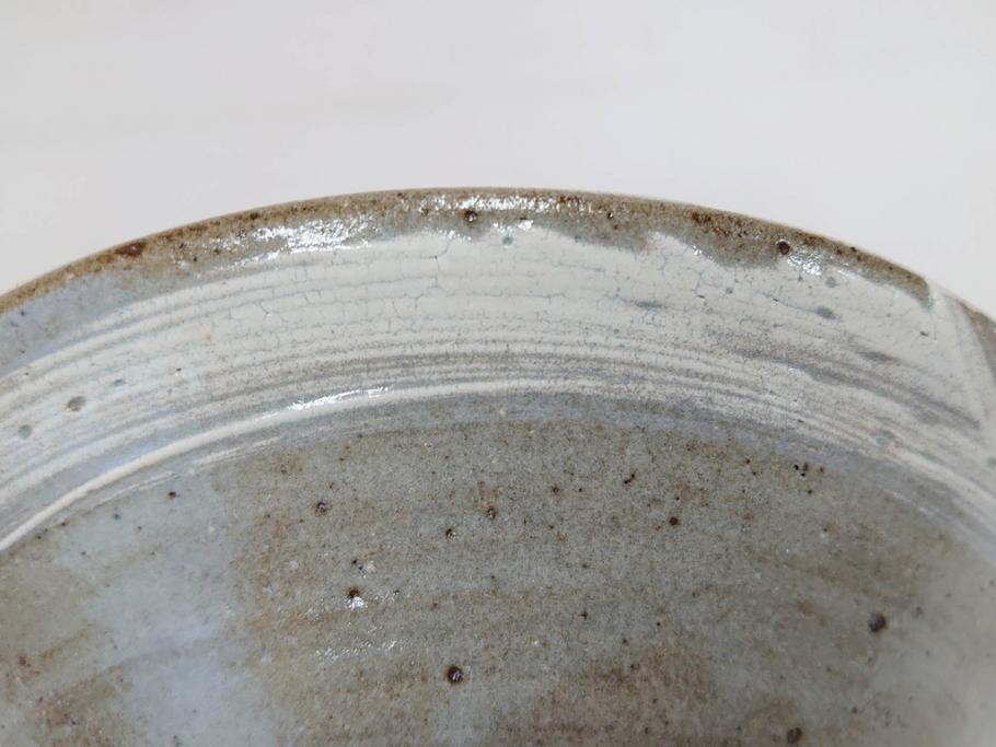 小林東五　對州窯　刷毛目(はけめ)　約22cm　7寸　上品な和の趣溢れる平皿(深皿、和皿、和食器、七寸、共箱付き)(R-070866)