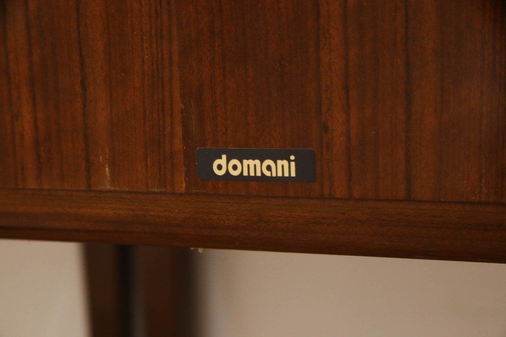 中古　カリモク家具(karimoku)　domani(ドマーニ)　Forza(フォルザ)シリーズ　華やかなファブリックが空間に彩を添えるダイニングチェア4脚セット(ダイニングチェア、椅子)(定価4脚で約84万円)(R-070749)