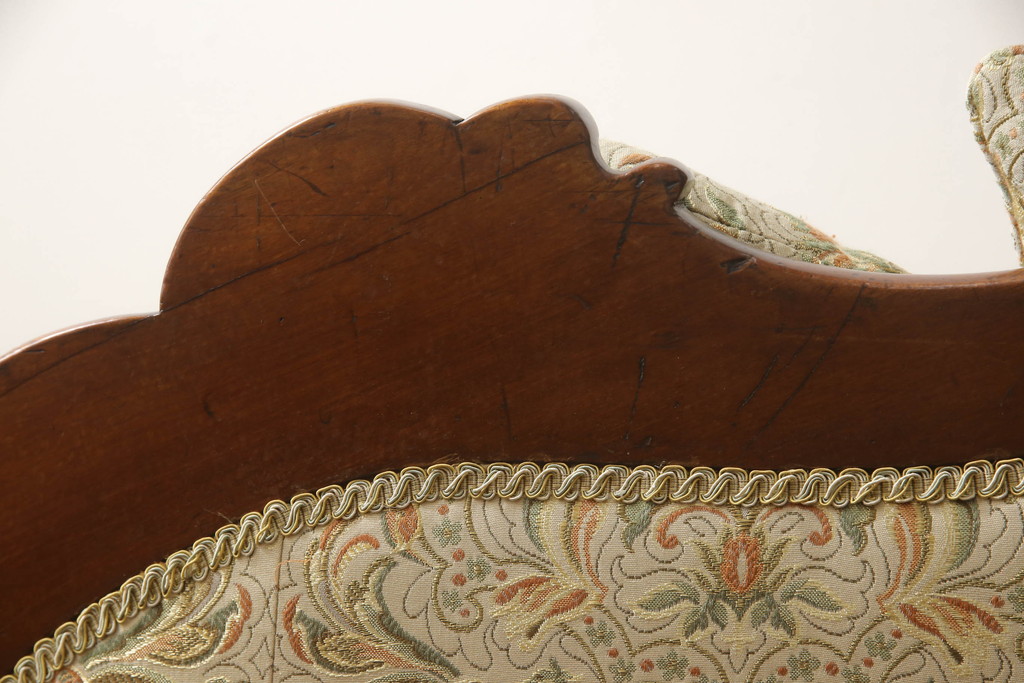 イギリスアンティーク　マホガニー材　優雅なデザインが魅力のクッション付きシェーズロング(カウチソファ、3人掛けソファ、三人掛け、2人掛けソファ、二人掛け、英国)(R-066952)