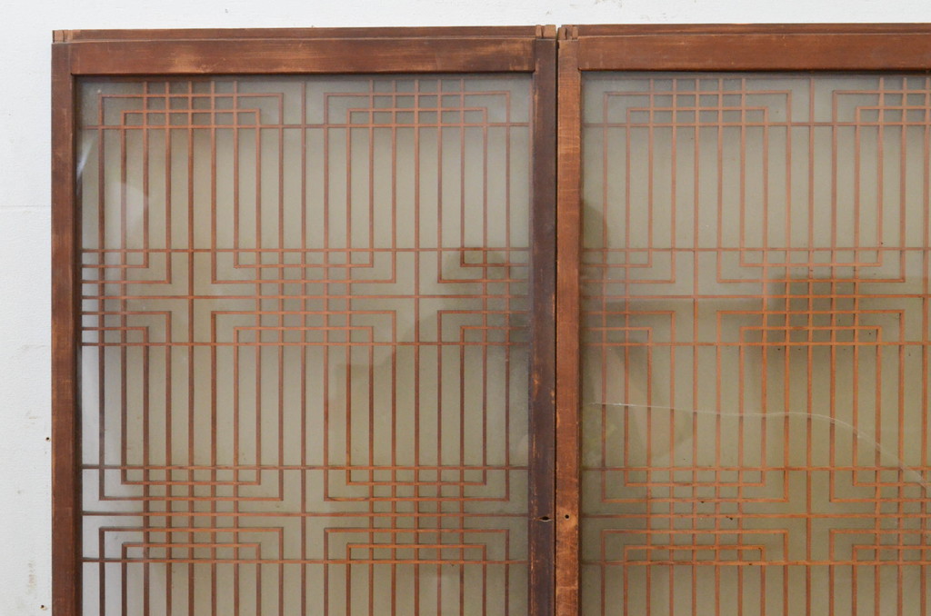 アンティーク建具　両面ガラス　和モダンな雰囲気づくりにおすすめの書院戸4枚セット(窓、組子、引き戸、ガラス戸)(R-068887)