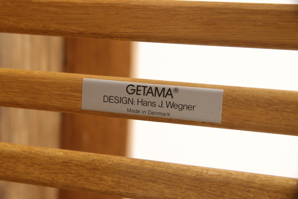 デンマークビンテージ　美品　GETAMA(ゲタマ)　ハンス・J・ウェグナー　GE290A　オーク材　くつろぎの空間を演出するアームチェアとオットマンのセット(椅子、イス、1P、一人掛けソファ、1人掛けソファ、フットスツール、ヴィンテージ、北欧)(R-068558)
