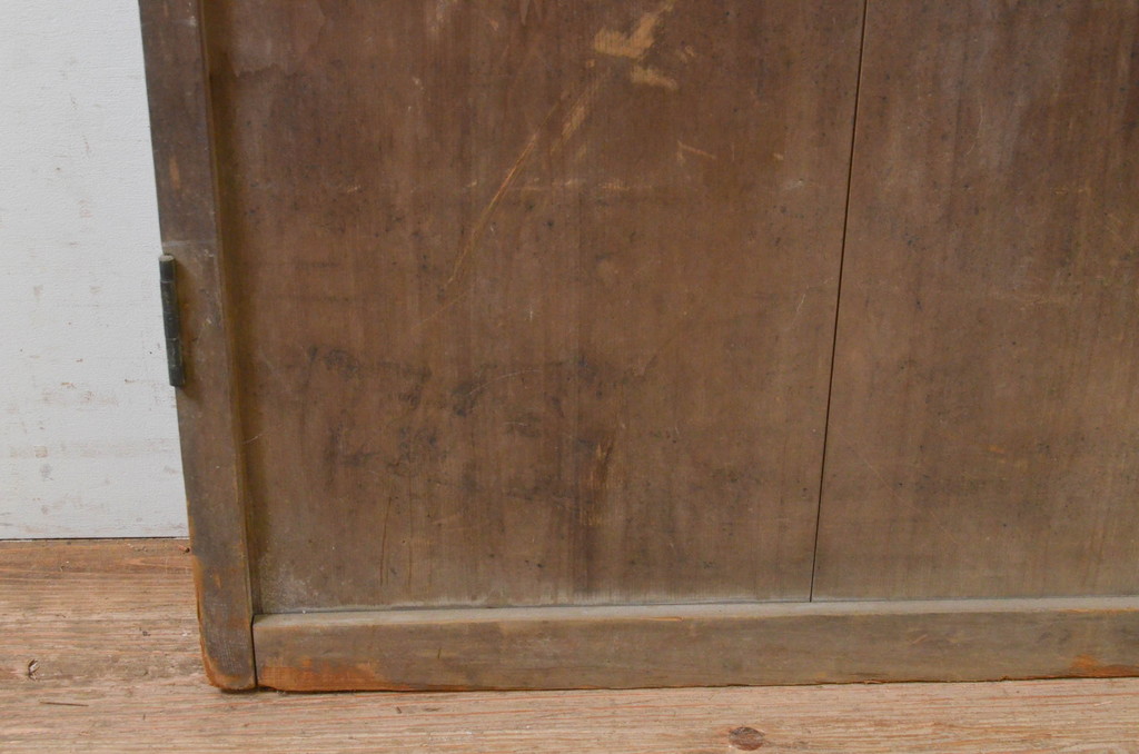 アンティーク建具　大正ロマン　古い木味が魅力のガラス扉1枚(木製扉、ドア)(R-070947)