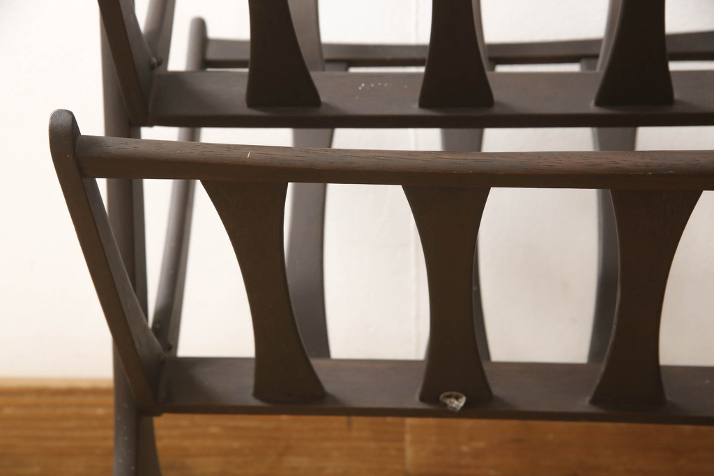 和製ビンテージ　希少　オールドマルニ(maruni)(マルニ木工)　シンプルなデザインの折り畳みマガジンラック(本立て、収納、ヴィンテージ)(R-063994)