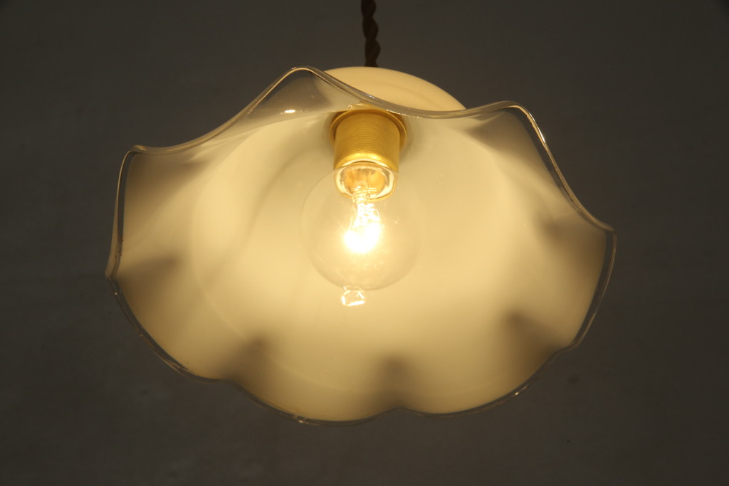 ヴィンテージ照明　イギリスビンテージ　上品なフリルシェードのペンダントライト(ランプシェード、天井照明、吊り下げ照明)(R-059392)
