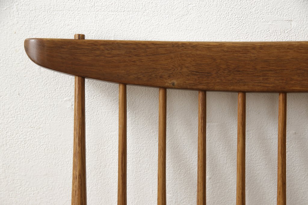 ヴィンテージ　ジョージナカシマ　モダンに洗練された右アーム付きラウンジチェア(イス、椅子、ビンテージ)(R-058954)
