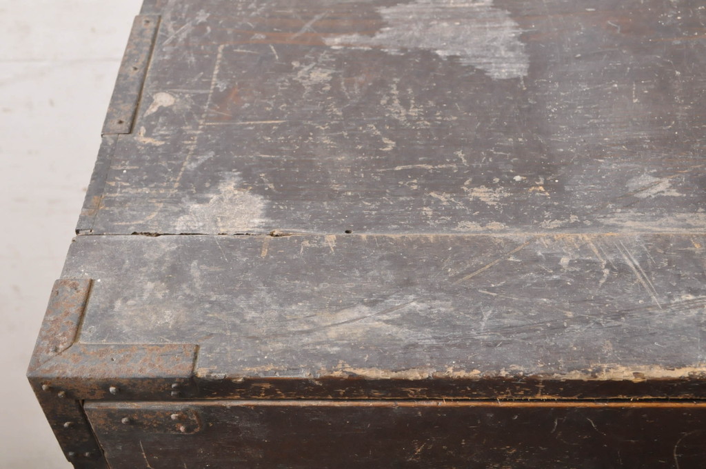 和製アンティーク　明治期　ヒノキ材の濃い木味が奥深い関西帳場箪笥(時代箪笥、収納箪笥、収納棚、整理タンス、引き出し)(R-068772)