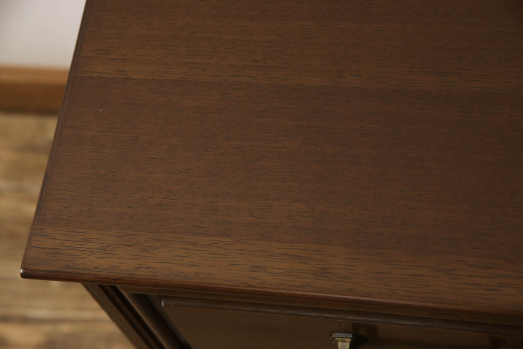 中古　美品　maruni(マルニ)　地中海ロイヤルシリーズ　クラシカルな雰囲気漂うローボード80(定価約20万円)(チェスト、洋タンス、引き出し)(R-054697)
