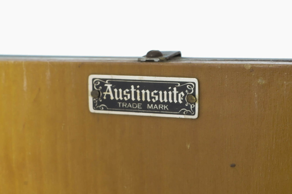 イギリスビンテージ　オースティン社(Austinsuite)　オーク材　シンプルなデザインがお部屋に馴染みやすいドレッシングチェスト(ドレッサー、ミラー、鏡台、化粧台、ヴィンテージ)(R-063848)
