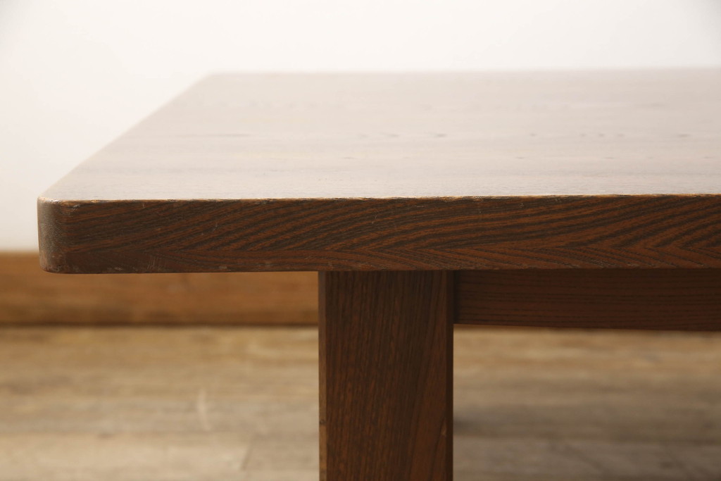 和製アンティーク　総欅(ケヤキ)材　和モダンデザインのシンプルな座卓(センターテーブル、ローテーブル、食卓)(R-064000)