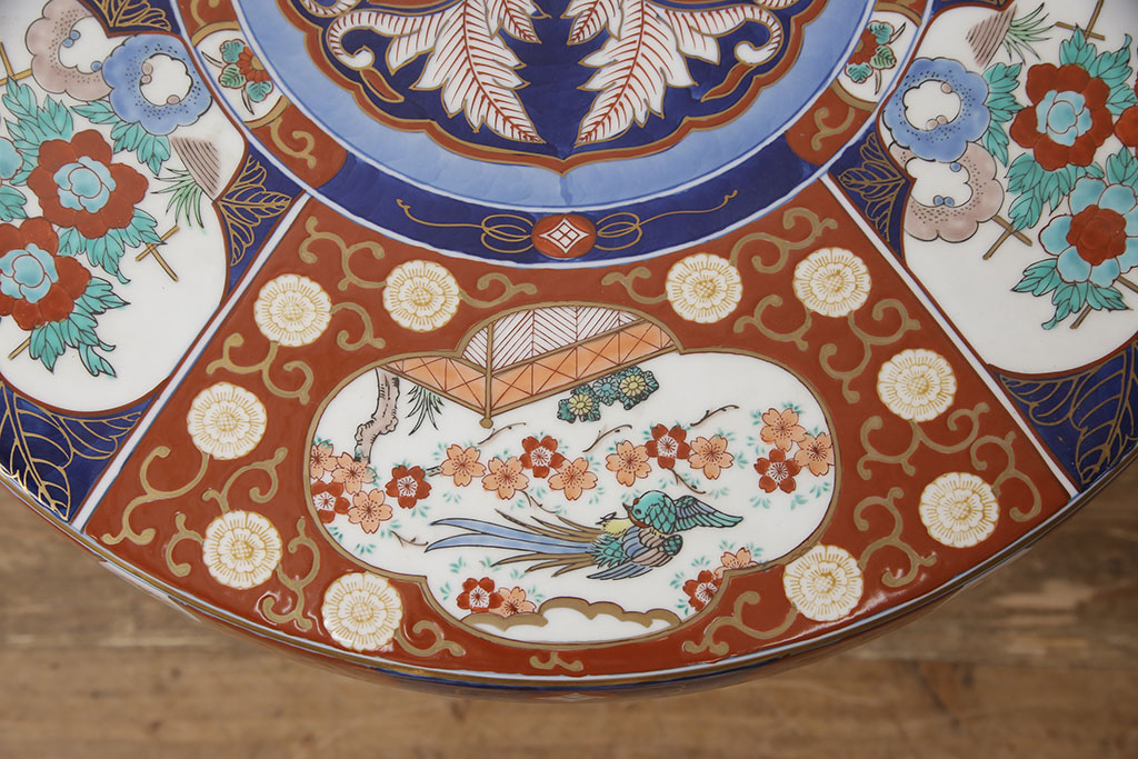 中古　美品　有田焼(伊万里焼)　細やかな絵柄と鮮やかな色づかいが美しいテーブル&イスセット(定価約150万円)(ラウンドテーブル、チェア、椅子)(R-053813)