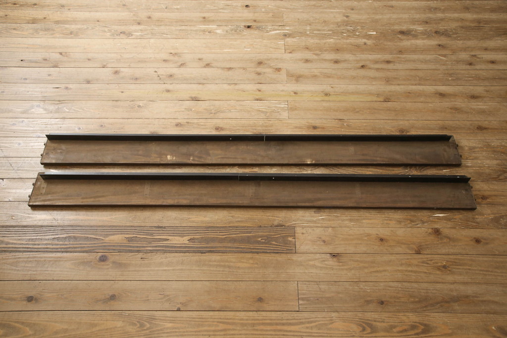 和製ビンテージ　軽井沢彫り　大輪の牡丹の彫刻に目を奪われるベッドフレーム(シングル、すのこ付き、ヴィンテージ)(R-063969)