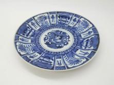 江戸期　古伊万里　染付　龍図　約32cm　1尺皿　藍色の濃淡で表現された迫力のある大皿(輪花、和皿、和食器、一尺)(R-074988)