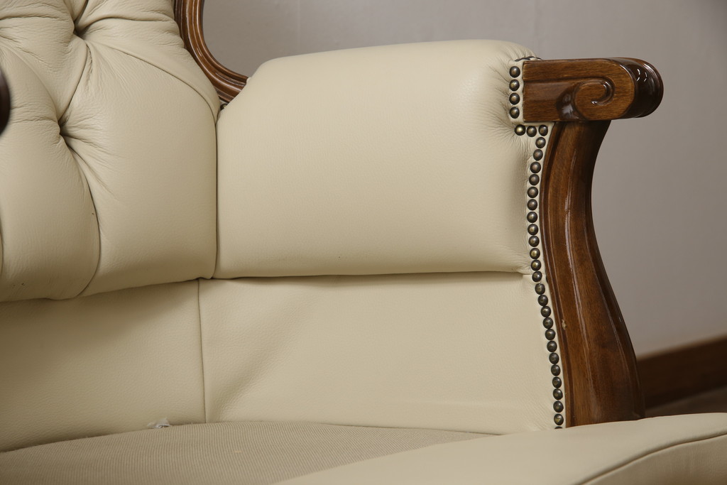 中古　美品　モリシゲ(MORISHIGE/森繁)　ロイヤルクィーン　優雅なデザインが魅力的な1Pソファ(アームチェア、1人掛けソファ、アームソファ、椅子、イス)(定価約108万9千円)(R-065423)