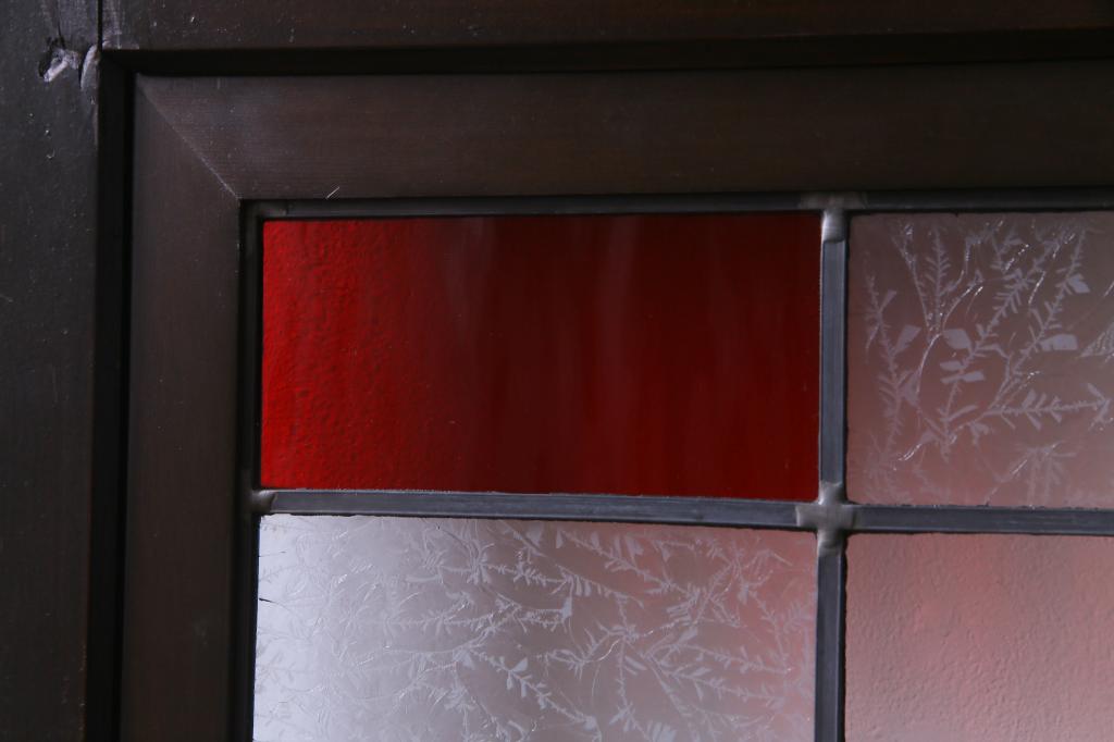 【セミオーダー家具実例】明治大正期の帯戸をリメイク!色ガラス、結霜ガラス、クリアガラスを使用したラフジュ工房オリジナルのステンドグラスを組み入れました。(引き戸、板戸、ガラス戸、建具)