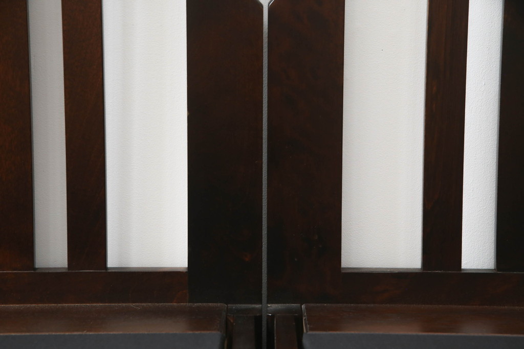 中古　北海道民芸家具　セパレートスタイル　シックな木製フレームの3人掛けソファ(三人掛けソファ、トリプルソファ、アームソファ、ヴィンテージ)(R-064669)