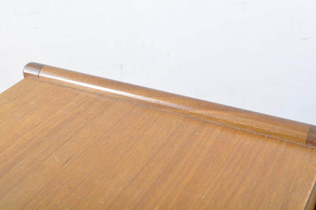 イギリスビンテージ　バタフライ天板付き　チーク材の優しい色合いが魅力のワゴンテーブル(キャスターワゴン、バタフライトロリー、キッチンワゴン、サイドテーブル、ヴィンテージ)(R-065587)