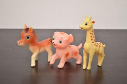 アンティーク雑貨　昭和レトロ　ビンテージラバードール3点(馬、犬、きりん、ビニール人形)(R-042446)