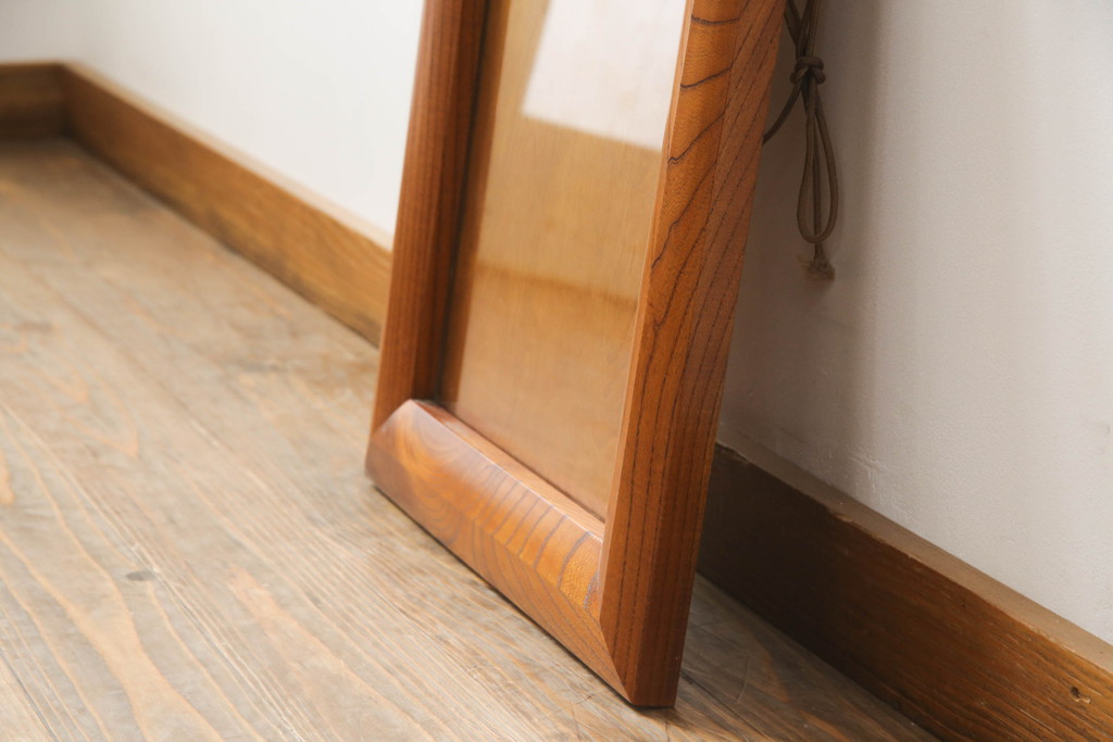 和製ビンテージ　総欅(ケヤキ)材　漆塗り　落ち着きのある空間づくりにおすすめの木製フレーム(額縁、ヴィンテージ)(R-072603)