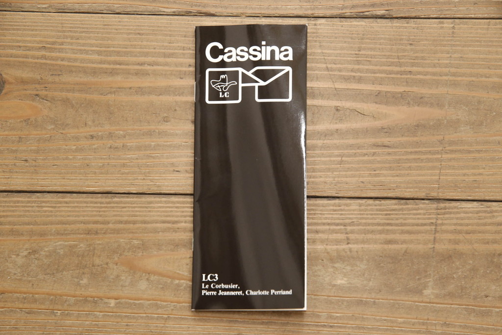 中古　Cassina(カッシーナ)　ル・コルビュジエ(Le Corbusier)　LC3　シンプルモダンなデザインがかっこいい2人掛けソファ(2Pソファ、二人掛け)(定価約153万円)(R-062537)