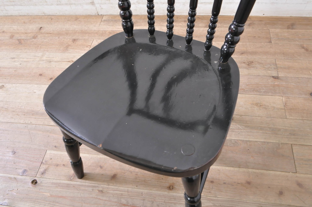 中古　松本民芸家具　16型スピンドルチェア　ゆったりと座れるダイニングチェア(板座チェア、椅子、イス)(R-072378)