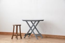 アンティーク家具　折り畳み式アンティークペイント丸テーブル(2)(机)