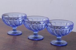 アンティーク雑貨　和製アンティーク　昭和レトロな氷コップ3個セット(プレスガラス)(3)