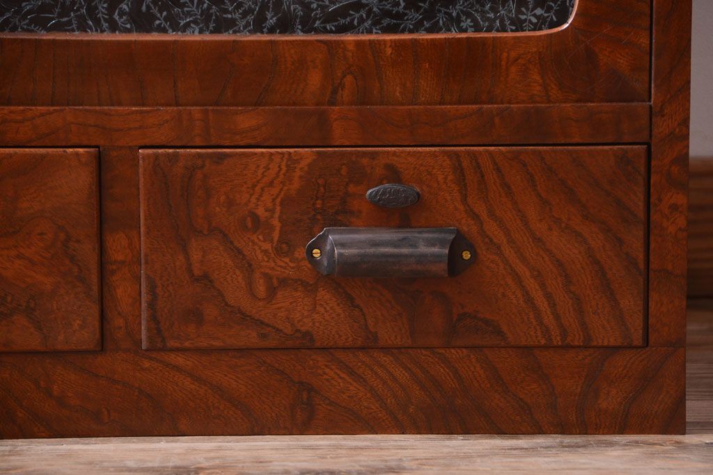 アンティーク家具　和製アンティーク　前面欅玉杢材!時代箪笥ローボード