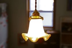 フランスビンテージ　真鍮　おしゃれな多面体のペンダントライト(天井照明、吊り下げ照明)