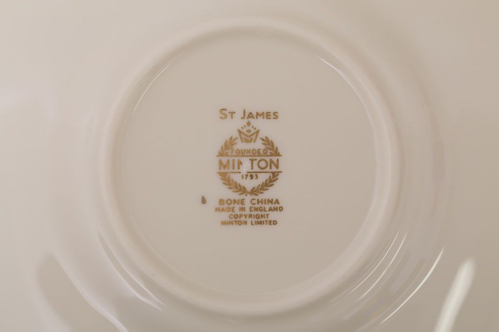 イギリスビンテージ　minton(ミントン) ST James(セントジェームズ)　トリオ3客セット(洋食器)(2)