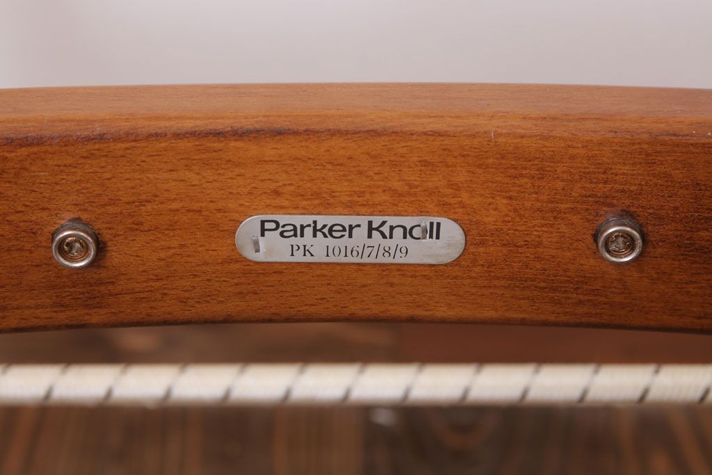 イギリスビンテージ　Parker Knoll(パーカーノール)　おしゃれなロッキングチェア