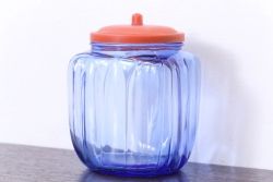 アンティーク雑貨　和製アンティーク　大正〜昭和　戦前　プラスチック蓋の青色ガラス瓶