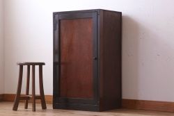 アンティーク家具　前面欅玉杢材　古い木製の小ぶりな時代戸棚