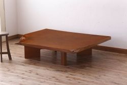 和製ビンテージ　松本民芸家具　安川型卓　レアな逸品!凝った脚のデザインが印象的なローテーブル(センターテーブル、リビングテーブル、カフェテーブル、コーヒーテーブル、作業台、ヴィンテージ)(R-070066)