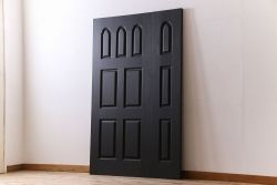 ビンテージ 花梨無垢材　珍しいデザインでシックなブラックペイントの親子ドア(扉、カリン)(1)