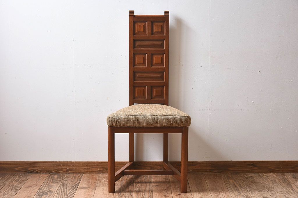 アンティーク家具　イギリスアンティーク　珍しいデザインのクッションチェア(椅子)(2)