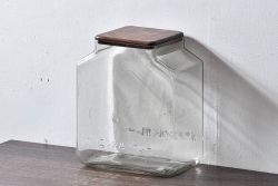 アンティーク雑貨　和製アンティーク　オリエンタルカレー　木製の蓋が魅力的なガラスビン(ガラス瓶、角瓶)