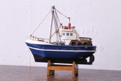 アンティーク雑貨　イギリスビンテージ　1970年頃　かわいらしい船の模型(オブジェ、おもちゃ)