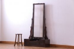 ヴィンテージ家具　ビンテージ　伝統工芸　軽井沢彫り　高級感のある佇まいのドレッサー(鏡、鏡台)